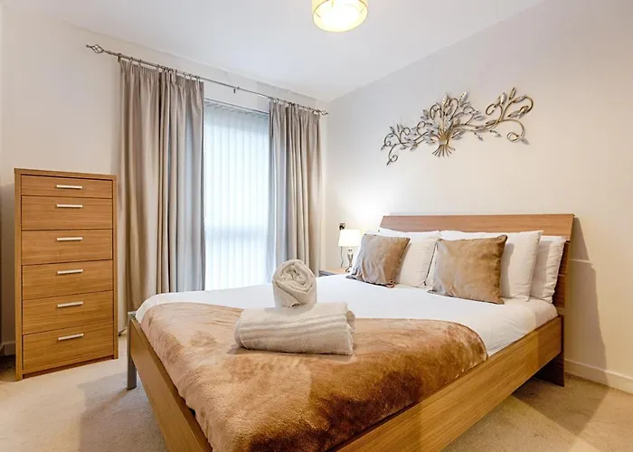 Royal Sovereign With Parking - Tv In Every Bedroom!